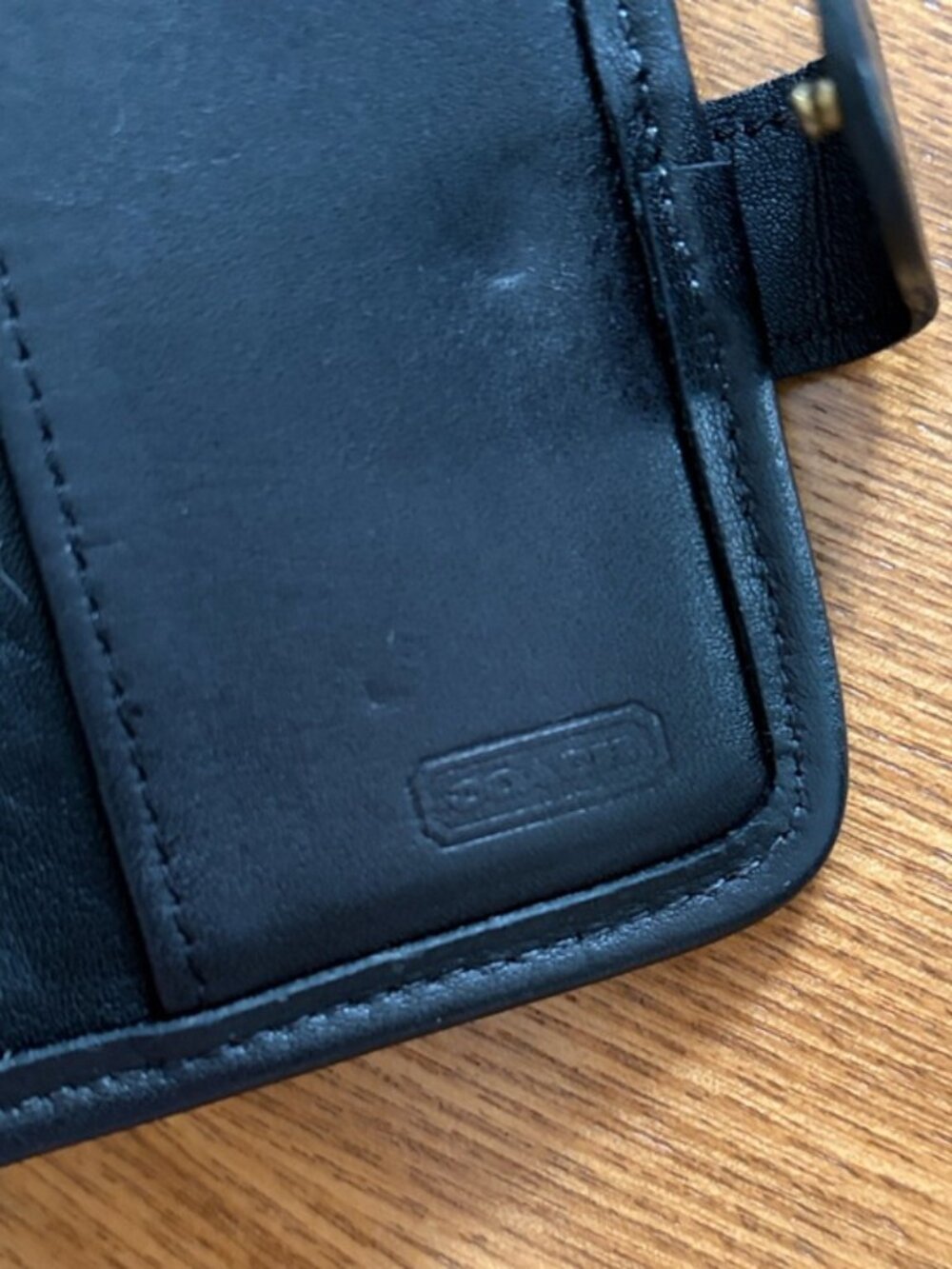 Rare Vintage Coach Black Leather Bifold Wallet Tab Closure Pocket Wallet - Picture 12 of 12